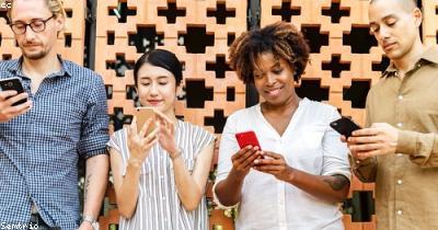 The Hidden Cost of Connectivity: Are Smartphones Making Us Lonelier?
